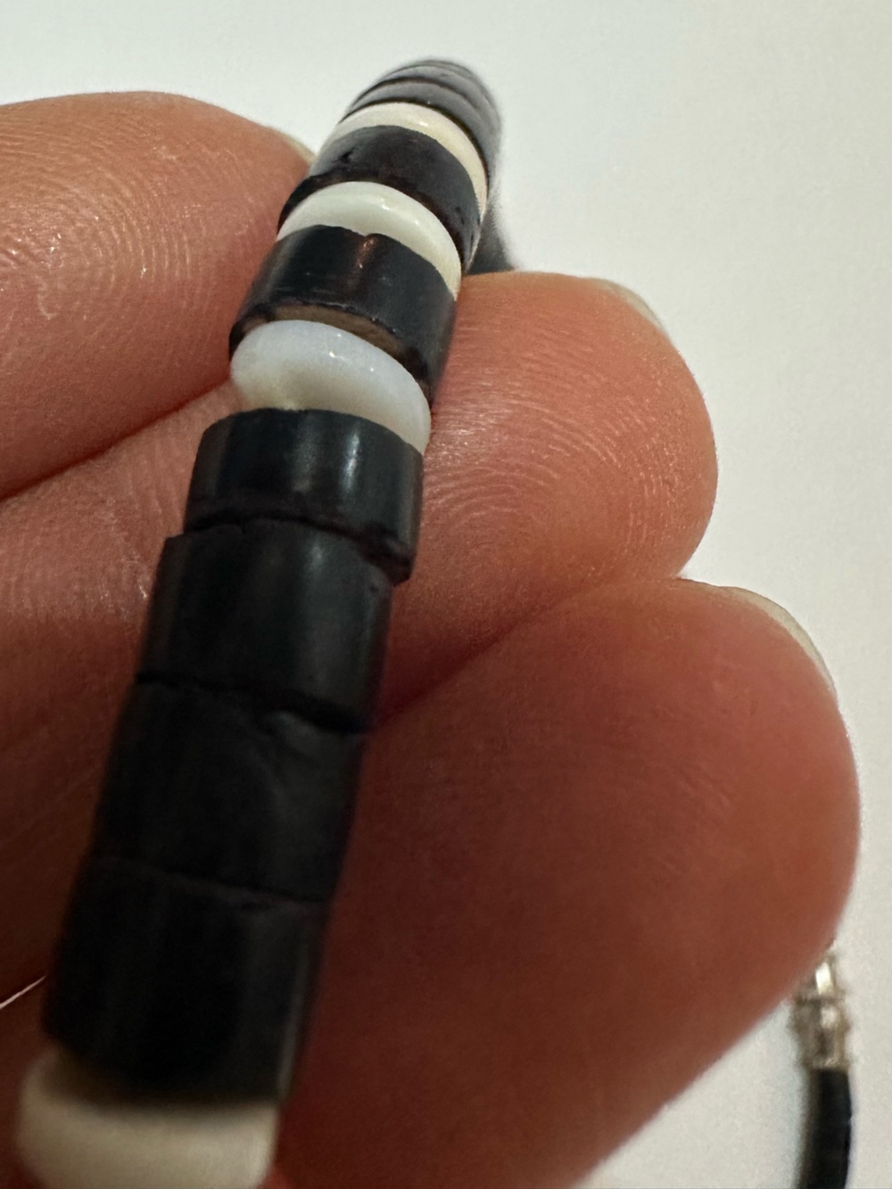 Hand made Shell necklaces + 1 shell bracelet - Picture 7 of 9